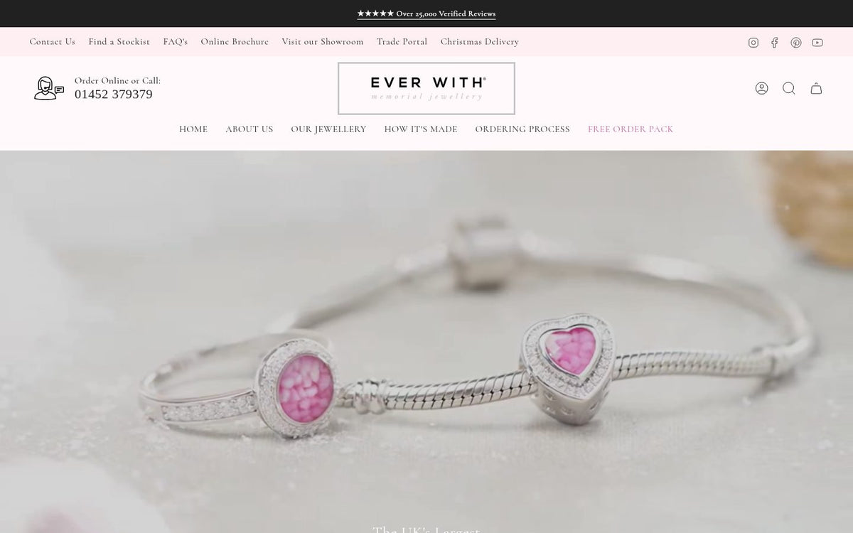 EverWith website on desktop